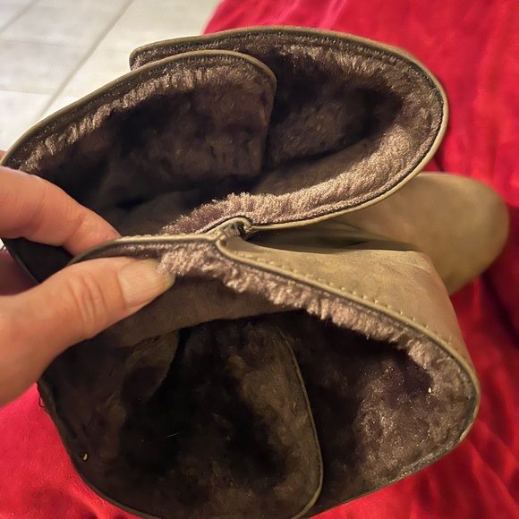 Skechers faux fur lined boots, womens size 6.5, excellent condition - Picture 7 of 10